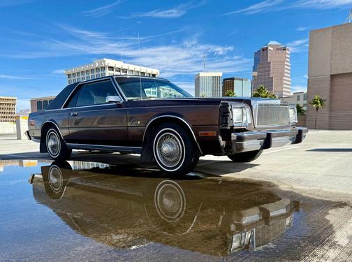 1981 Chrysler Cordoba Base 2D Coupe