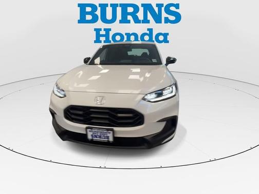 Platinum White Pearl 2023 Honda HR-V