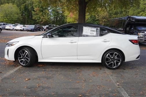 2025 Nissan Sentra SR