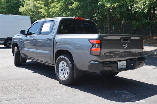 2025 Nissan Frontier S