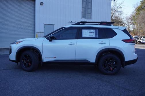 2025 Nissan Rogue Rock Creek