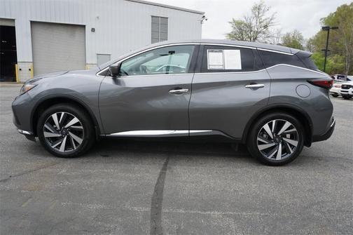 2024 Nissan Murano SL