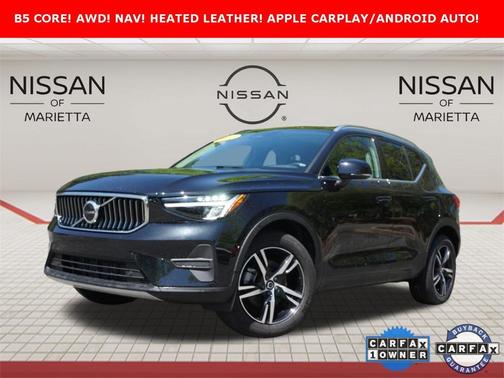 2024 Volvo XC40 B5 Core