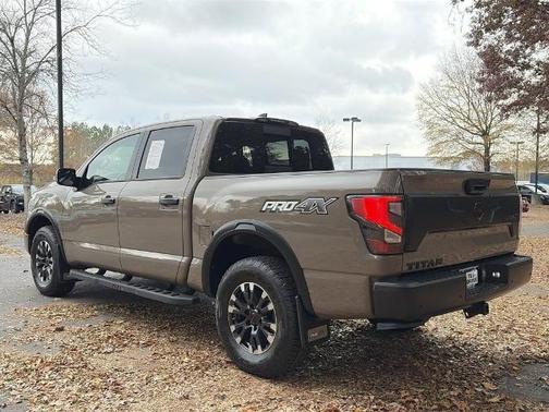 2024 Nissan Titan PRO-4X