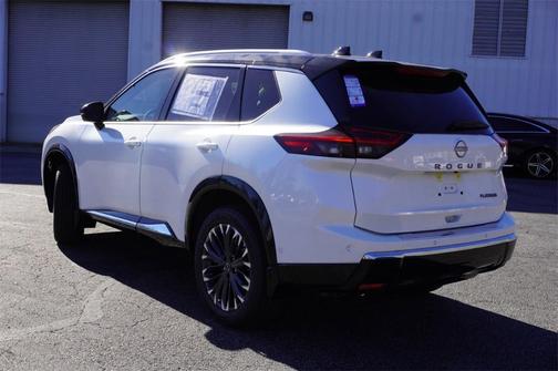 2025 Nissan Rogue Platinum