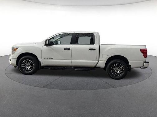 2024 Nissan Titan SV