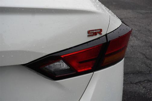2025 Nissan Altima SR