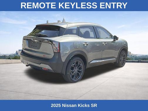 Gun Metallic 2025 Nissan Kicks SR