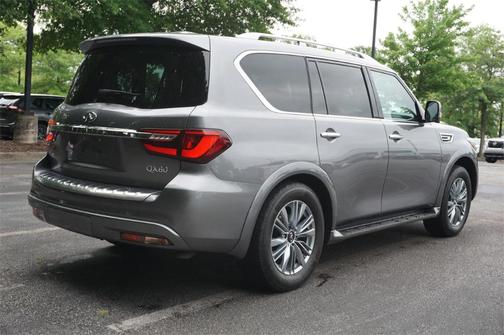 2021 INFINITI QX80 Luxe