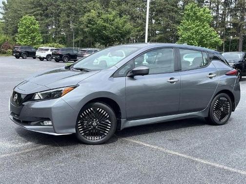 2024 Nissan Leaf SV PLUS