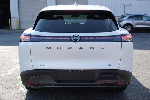 2025 Nissan Murano SL