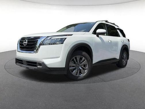 Pearl 2025 Nissan Pathfinder SV