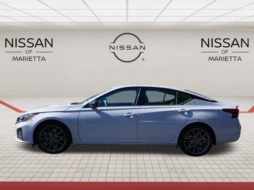 2024 Nissan Altima 2.0 SR