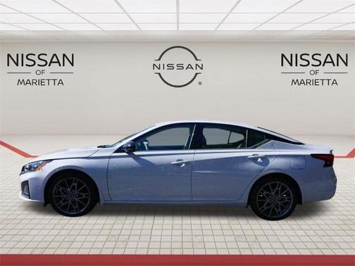 2024 Nissan Altima 2.0 SR
