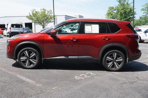 2024 Nissan Rogue SL