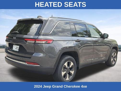 Metallic 2024 Jeep Grand Cherokee 4xe Base