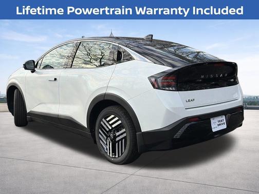 White / Black 2026 Nissan Leaf SV+