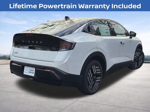 White / Black 2026 Nissan Leaf SV+