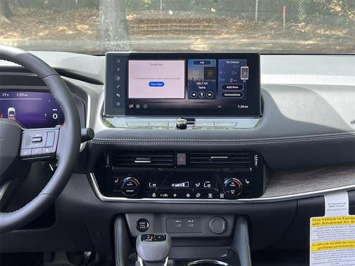 2025 Nissan Rogue Platinum