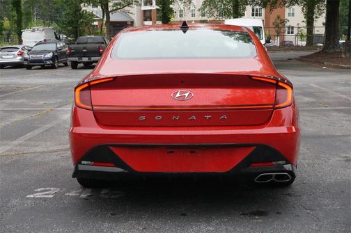2022 Hyundai SONATA SEL