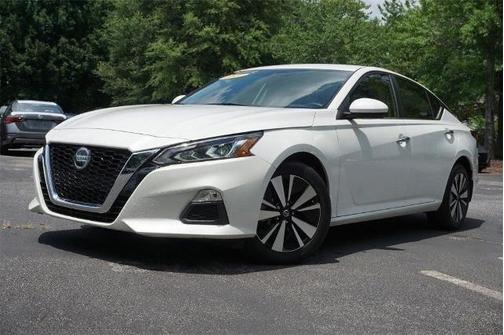 2021 Nissan Altima 2.5 SV