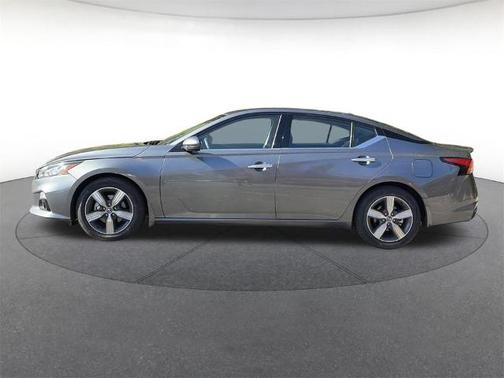 2022 Nissan Altima 2.5 SL