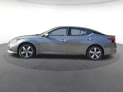 2022 Nissan Altima 2.5 SL