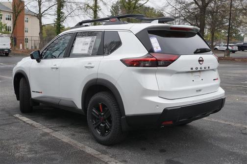 2025 Nissan Rogue Rock Creek