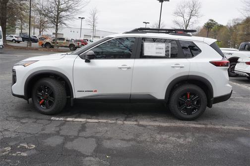 2025 Nissan Rogue Rock Creek