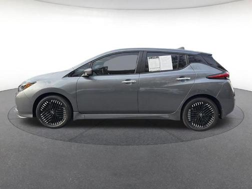 2023 Nissan Leaf SV PLUS