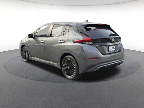 2023 Nissan Leaf SV PLUS