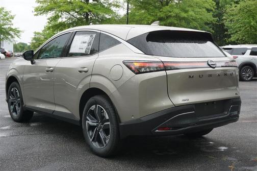 2025 Nissan Murano SL