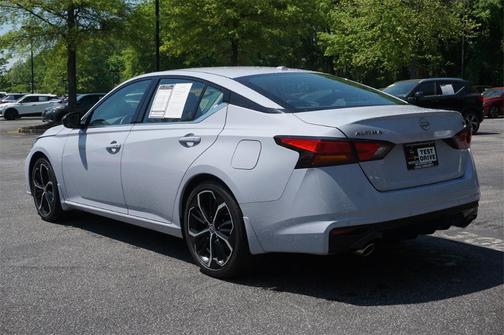 2024 Nissan Altima 2.5 SR