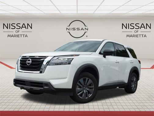 2024 Nissan Pathfinder S