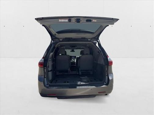 2020 Toyota Sienna XLE