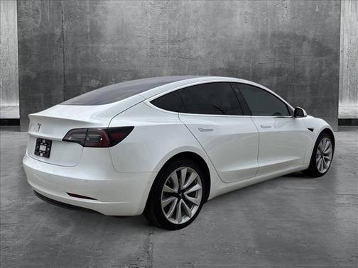 2019 Tesla Model 3 Standard Range Plus