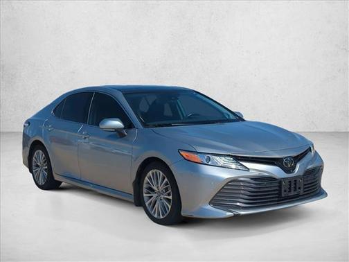 2019 Toyota Camry XLE