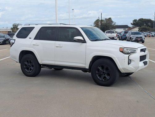 2017 Toyota 4Runner SR5 Premium