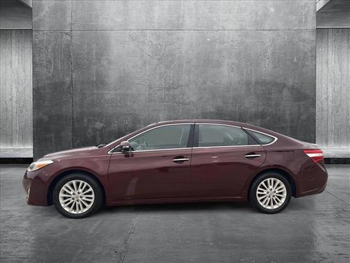 2013 Toyota Avalon Hybrid XLE Premium