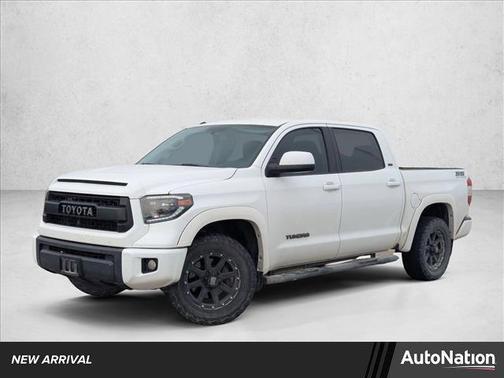 2014 Toyota Tundra SR5