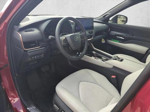 2026 Toyota Grand Highlander Hybrid Platinum MAX