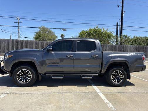 2022 Toyota Tacoma TRD Sport