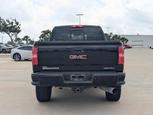 Onyx Black 2018 GMC Sierra 2500 Denali