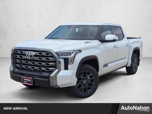 2025 Toyota Tundra Hybrid Platinum