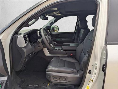 2025 Toyota Tundra Hybrid Platinum