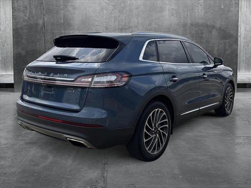 2019 Lincoln Nautilus Reserve