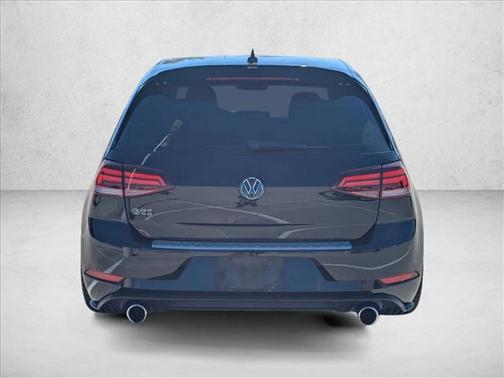 2018 Volkswagen Golf GTI 2.0T S 4-Door