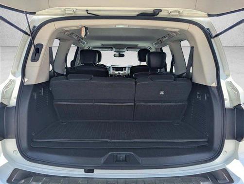 Pearl White Tricoat 2019 Nissan Armada SL