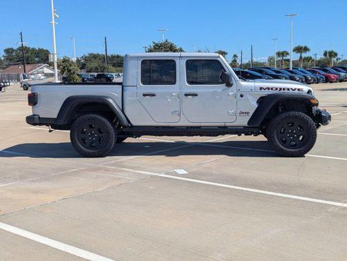 2023 Jeep Gladiator Mojave 4x4