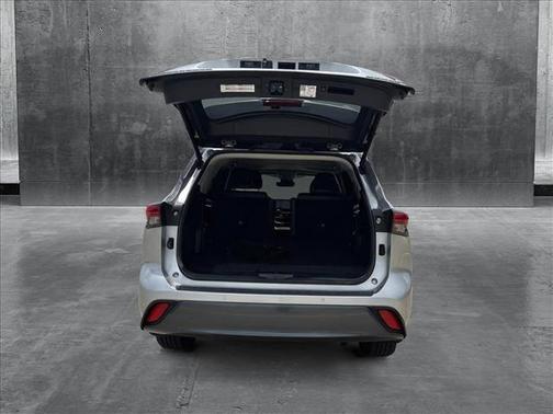 2023 Toyota Highlander Hybrid Limited